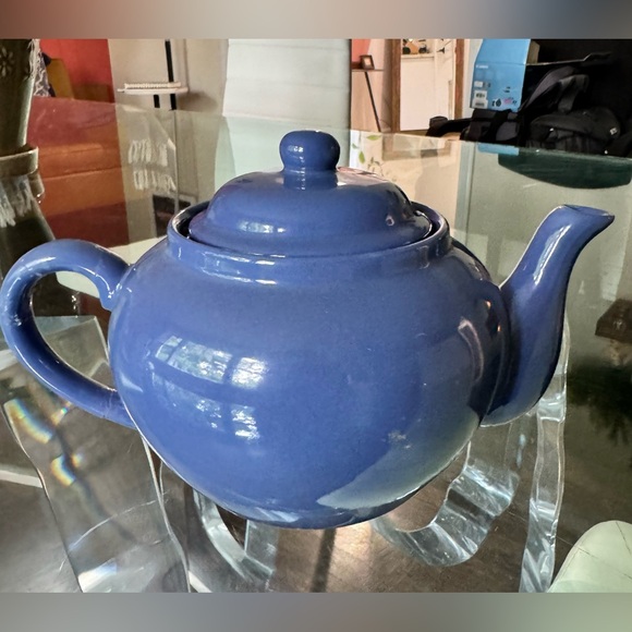 Other - Teapot with Steeper